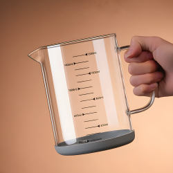 Glass Jug & Strainer 1500 ml